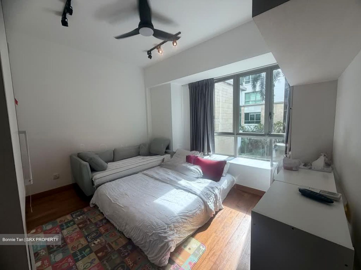 The Berth By The Cove (D4), Condominium #587840821
